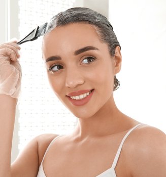 how to properly bleach hair, how to properly bleach hair at home, bleaching hair dos and don’ts