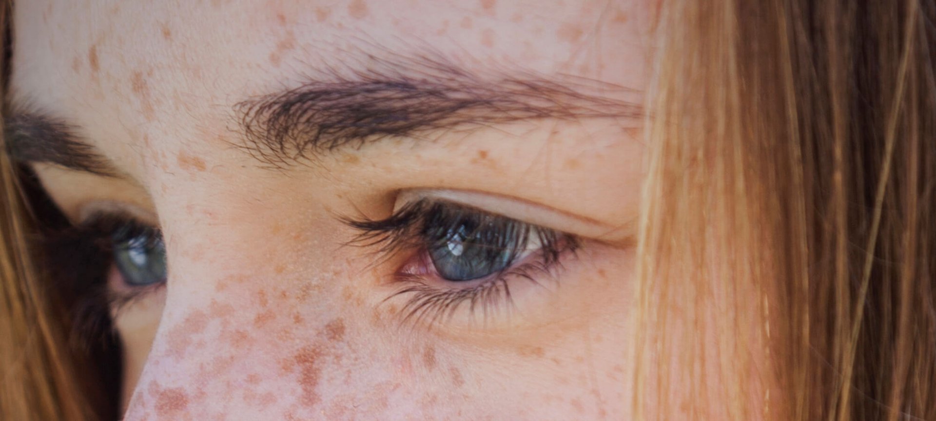 Five Beauty Routine Changes To Brighten Up Your Eyes Hero