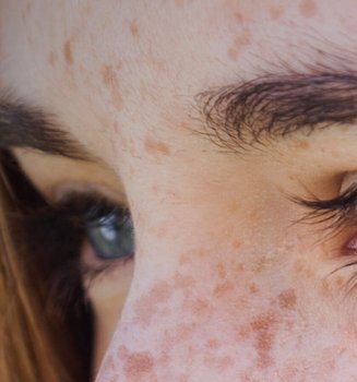 Five Beauty Routine Changes To Brighten Up Your Eyes Hero